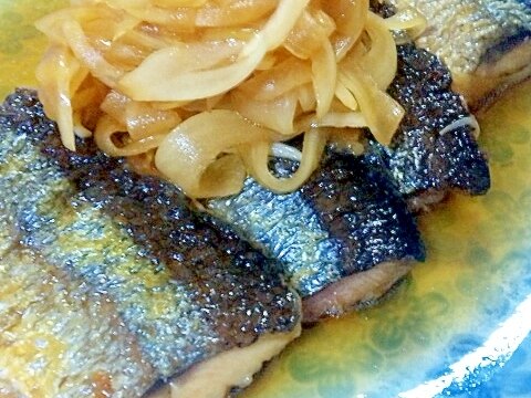 焼き秋刀魚の南蛮漬け